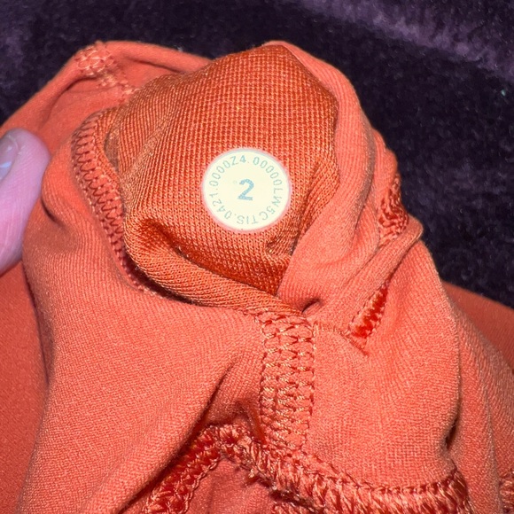 Lululemon Wunder Under Legging - Picture 5 of 5